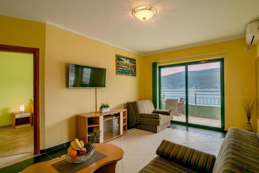 Amor Residence - One Bedroom Apartment with Terrace and Partial Sea View (6) - foto 9