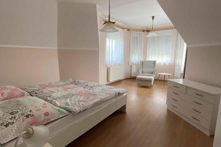 Vakantiewoning met zandbak, kinderschommel en kinderbadje - BF-KP2Y - foto 7