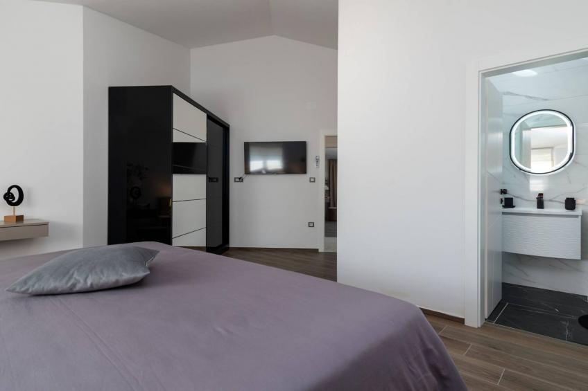 Luminous Infinity Villa with Pool and Gym - Six Bedroom Villa with Pool - foto 19