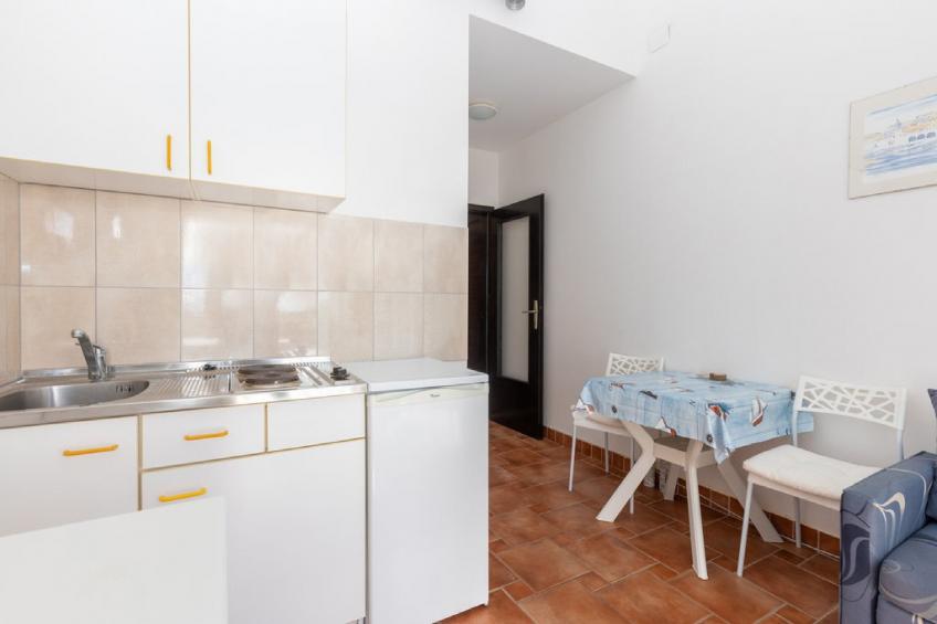 Apartments Ilija Njavro - One Bedroom Apartment with Balcony (Apartment 3) - foto 3