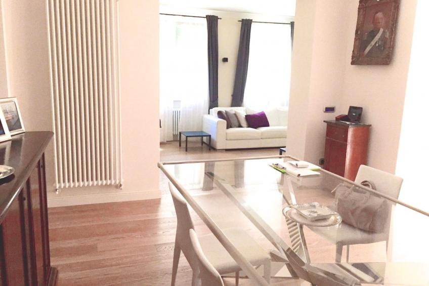 Penthouse mit Garten und privater Terrasse in Villa - foto 7