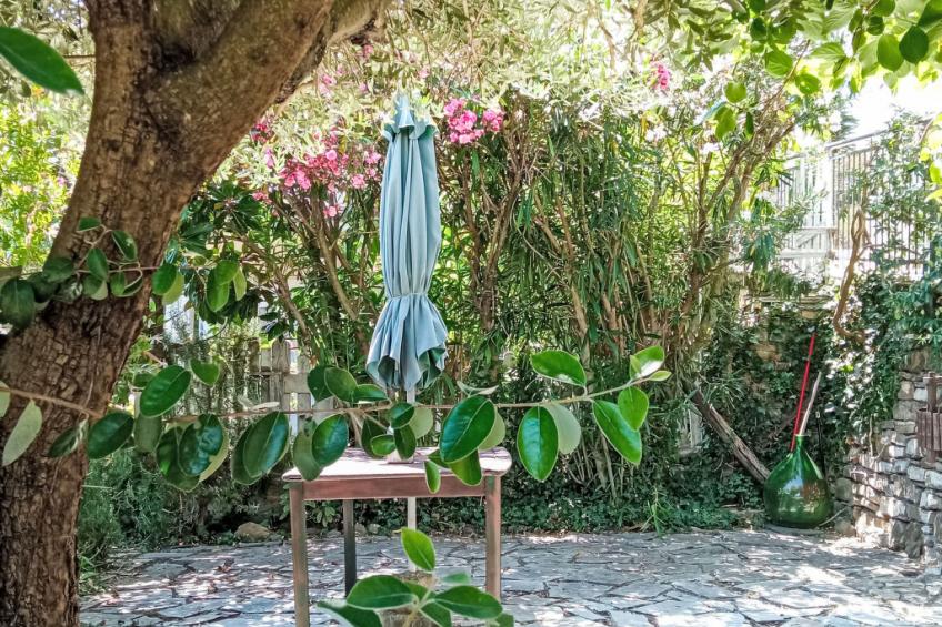 Schönes Ferienhaus mit Garten und Whirlpool - foto 20
