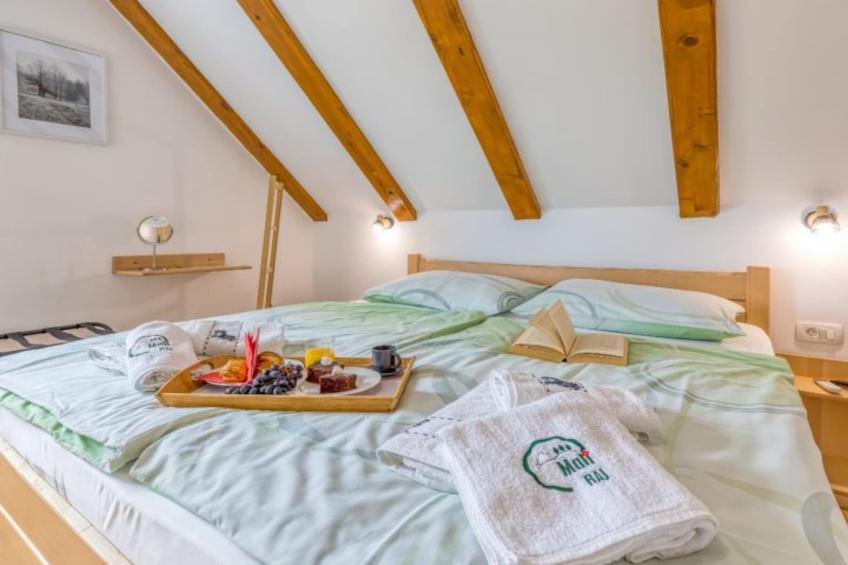 Four Bedroom Holiday House Mali Raj with Pool - foto 12