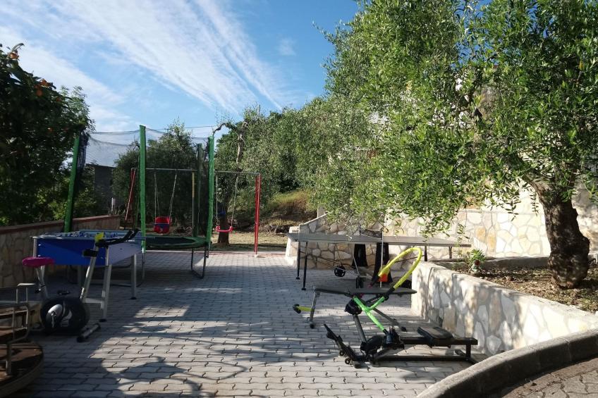 Zwei-Zimmer-Penthouse-Wohnung mit Terrasse mit Meerblick - foto 26