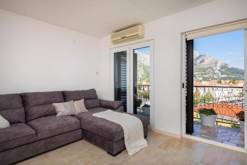 Omis River & Sea Escape - One Bedroom Apartment with Balcony and Sea View - foto 2