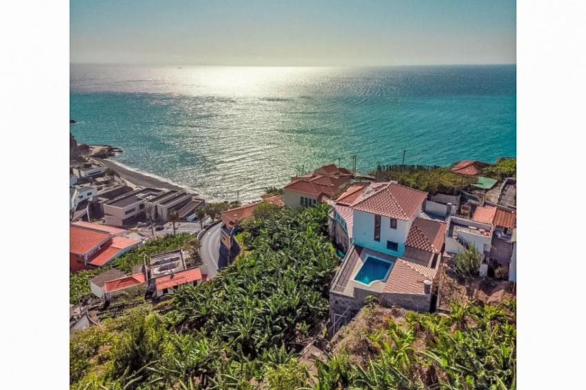 Camara de Lobos Lux - foto 38