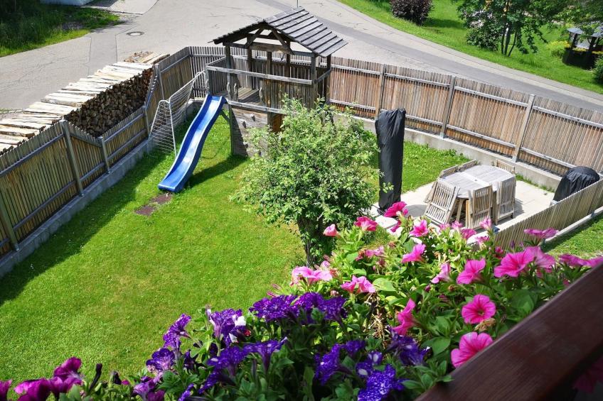 Haus Maria Hochschwarzwald, Garten umzäunt, Waldrand, Hunde willkommen - foto 6