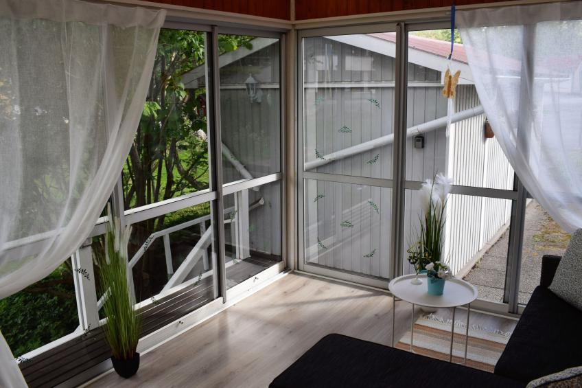 Typisch schwedisches Ferienhaus mit Garten - foto 18