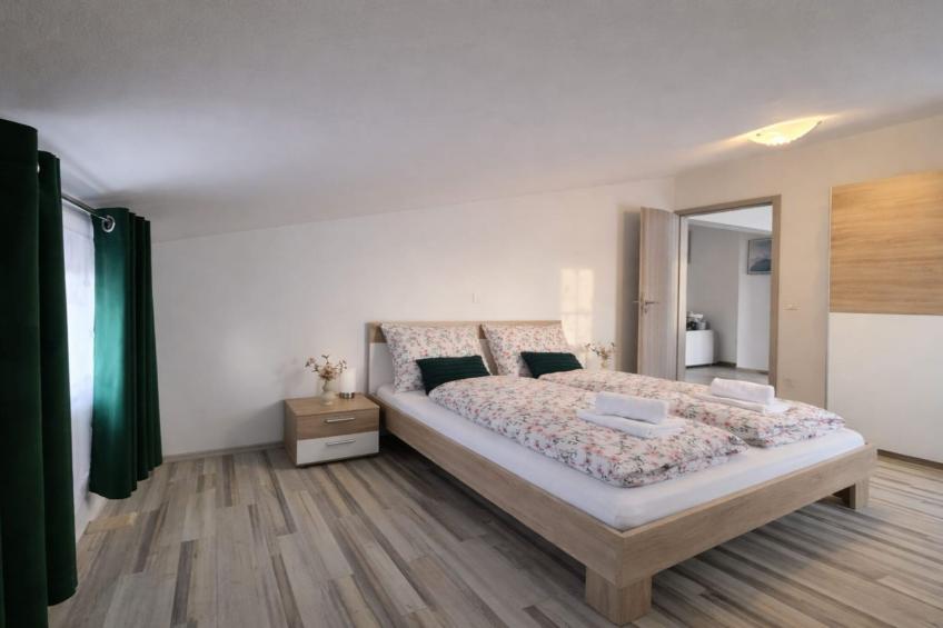 Apartments Sunset - Two bedroom Apartment with Terrace and Sea View (Gornji) - foto 12