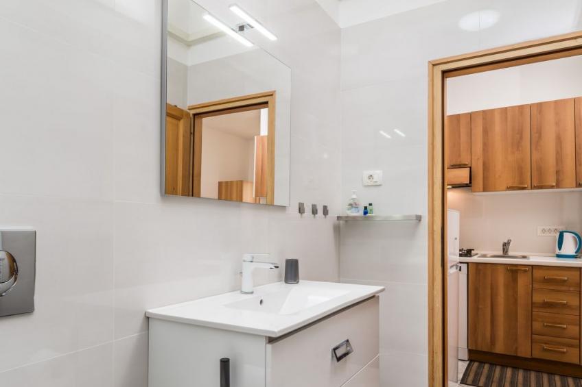 Wohnung in Obrs mit Kleiner Terrasse und Meerblick - foto 8