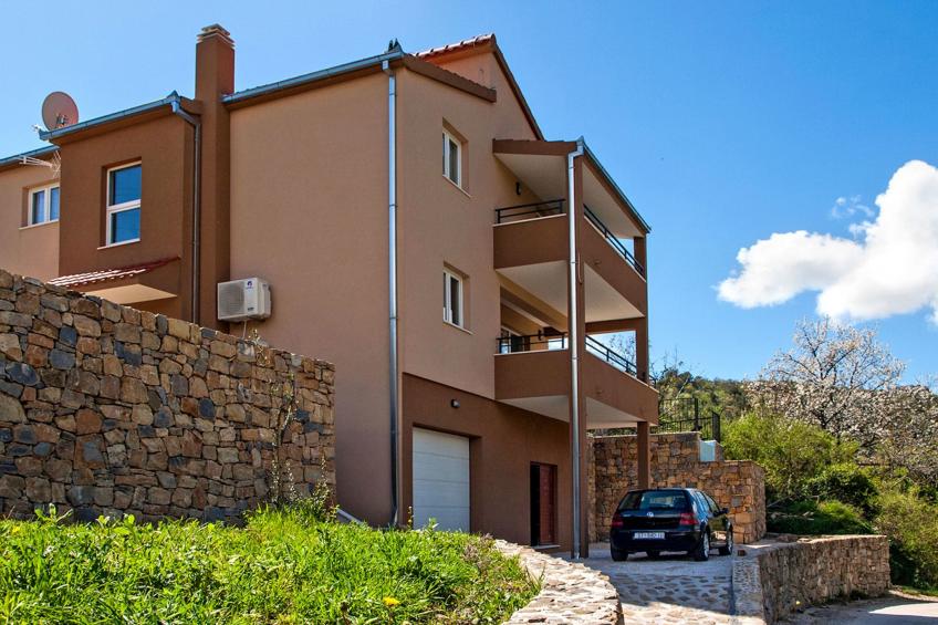 Villa Mosor mit beheiztem Salzwasserpool und Sauna - foto 32