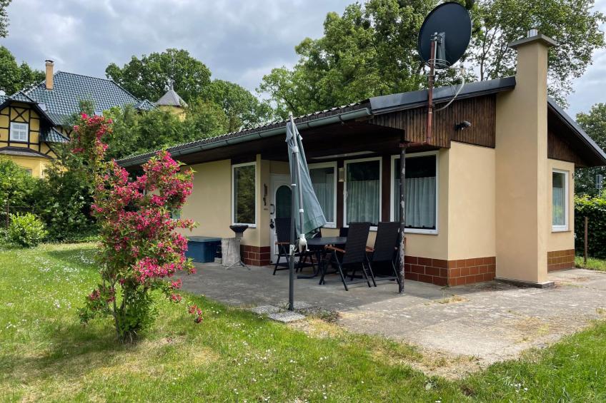 in Dahmen mit Großem Garten