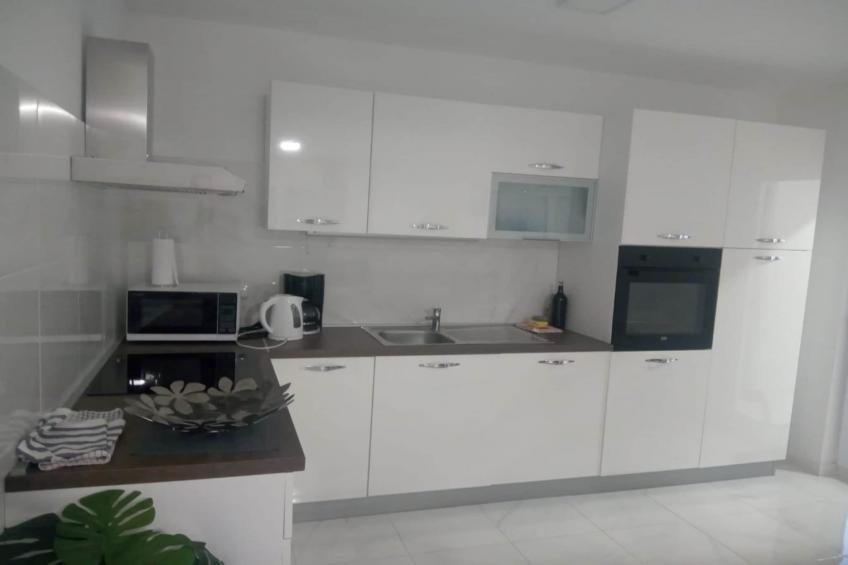 Charming Villa Nina with Pool - Four Bedroom Villa With Terrace and Swimming pool - foto 10