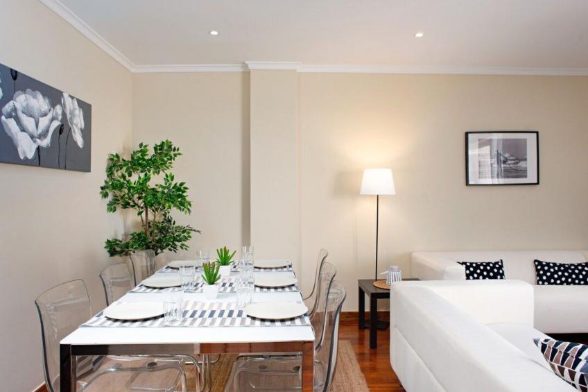 Meerblick First Line mit 2 Pools 3 - foto 13