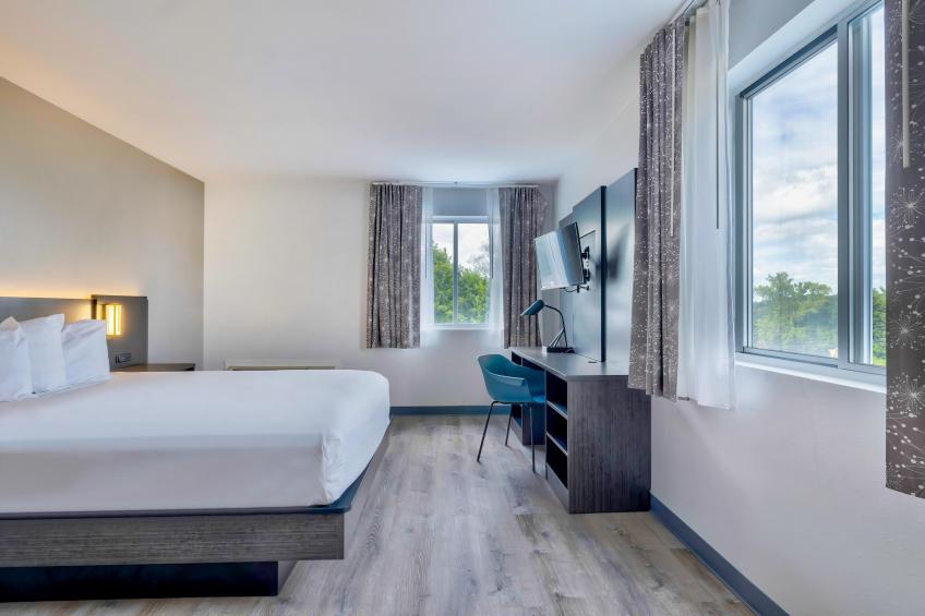 1 Queen Bed  Non-Smoking - foto 12