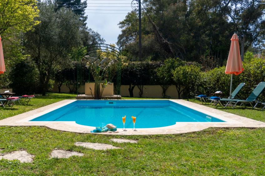 mit Privatpool für 5 Personen und 1 Kind in Dassia, Nordgriechenland - foto 20