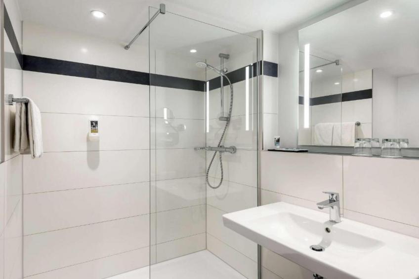 Mercure Hotel - Standard King Room - foto 20