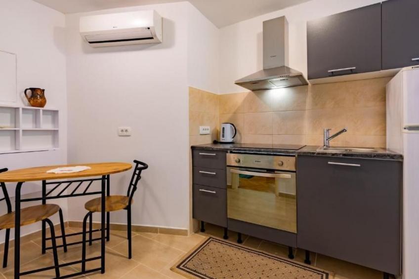 Wohnung in Lucija mit Garten - foto 7