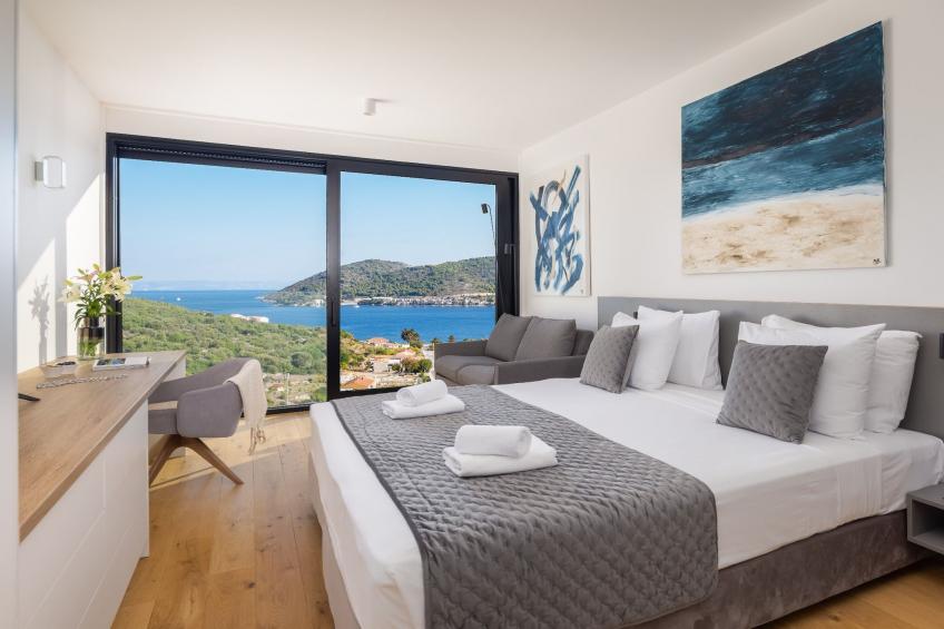 Breathtaking Villa  Vis Five Bedroom Villa with the Pool - foto 33