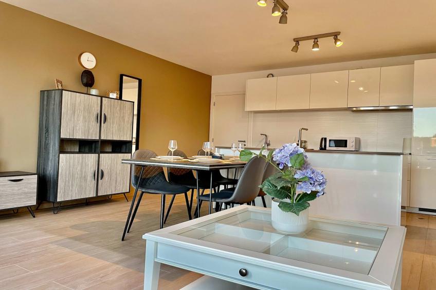 Modern 2BR 1/5 BA Near Diamond District by OneLuxStay - foto 32