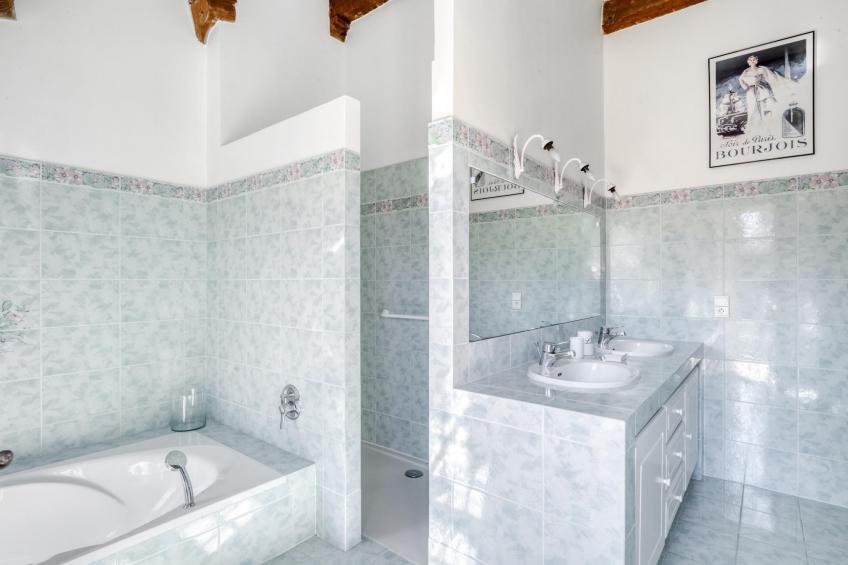 Les Demoiselles - foto 20