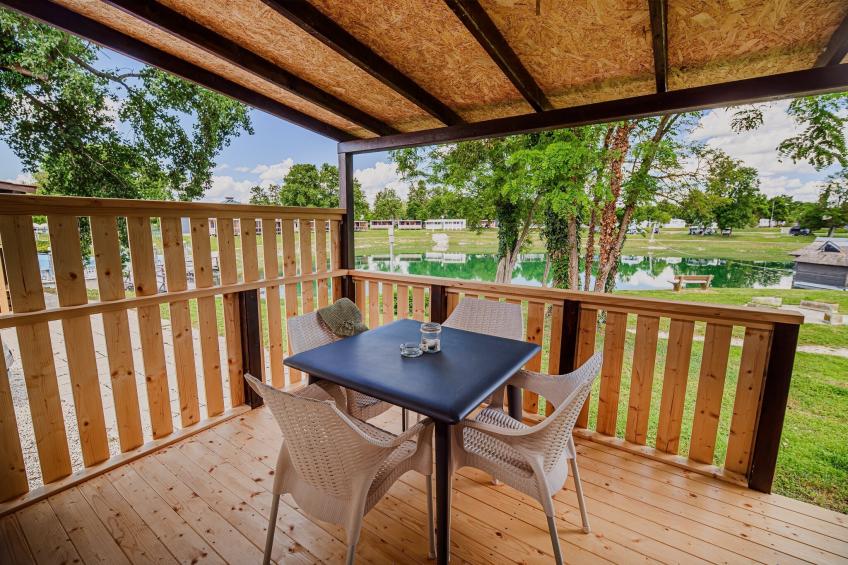 Waterside Retreat Mobile Homes with Thermal Riviera Tickets - One Bedroom Mobile Home with Lake View  (owner 5) - foto 17