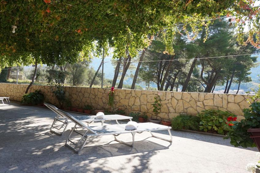 Beach House Žuljana - Two Bedroom Apartment with Terrace 2 - foto 11