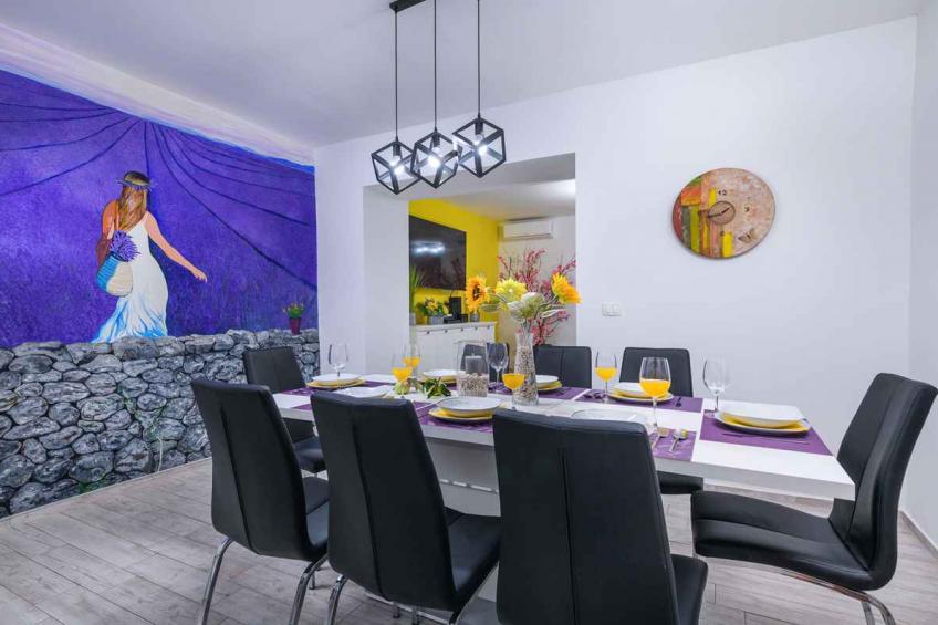 Villa met een zwembad op een groot terrein - BF-K4V76 - foto 34