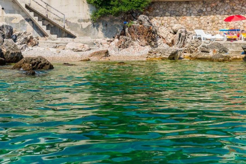 Apartments Rašica Molunat - Basic Studio Apartment with Patio and Side Sea View (Apartment 15) - foto 16