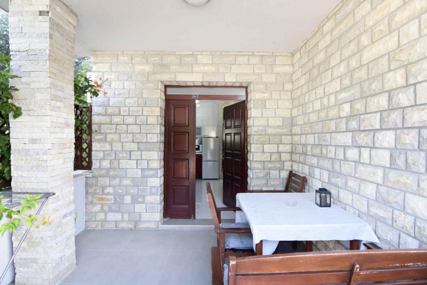 Ferienwohnung für Paare mit Terrasse und gemeinsamem Garten, nur wenige Schritte vom Strand entfernt - BF-8X78K - foto 8