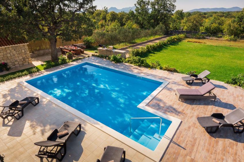 Ferienvilla mit Kamin am Waldrand - foto 25