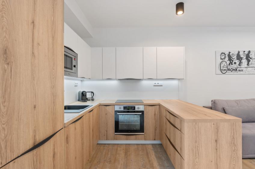 Pod korunami - foto 7