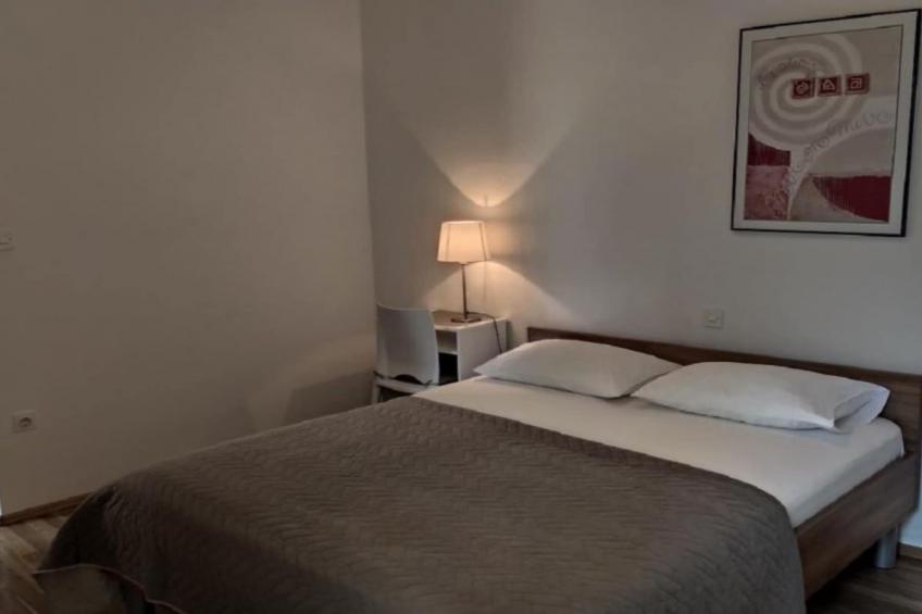 Apartments Roščić - Two Bedroom Apartment with Balcony - foto 8