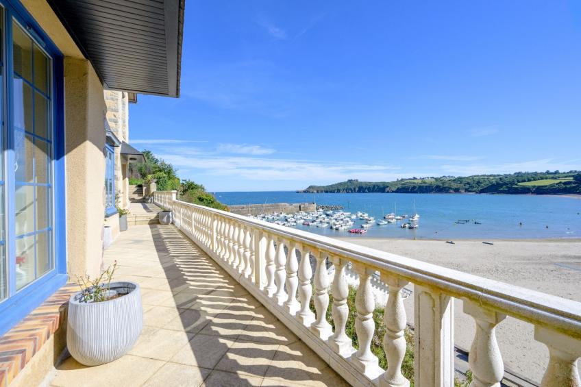 Villa "Ker House" mit Blick auf das Wasser - foto 2