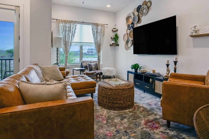 H-Town Trendy Retreat mit atemberaubendem Skyline-Blick - foto 5