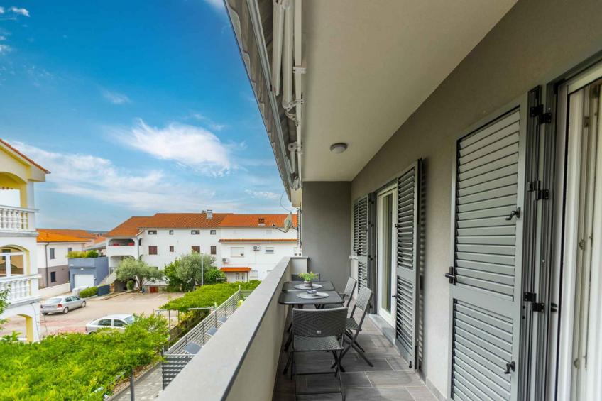 Holiday apartment mit Terrasse - BF-FYC89