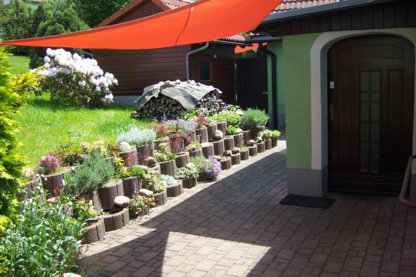 Geräumige Ferienwohnung mit Terrasse, in günstiger zentraler Lage in der Oberla - foto 3