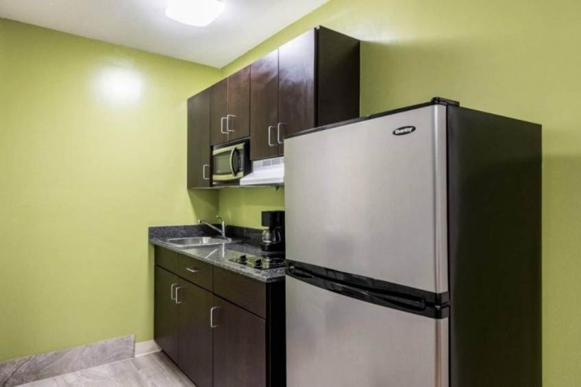 1 KING BED  KITCHEN NON-SMOKING - foto 15