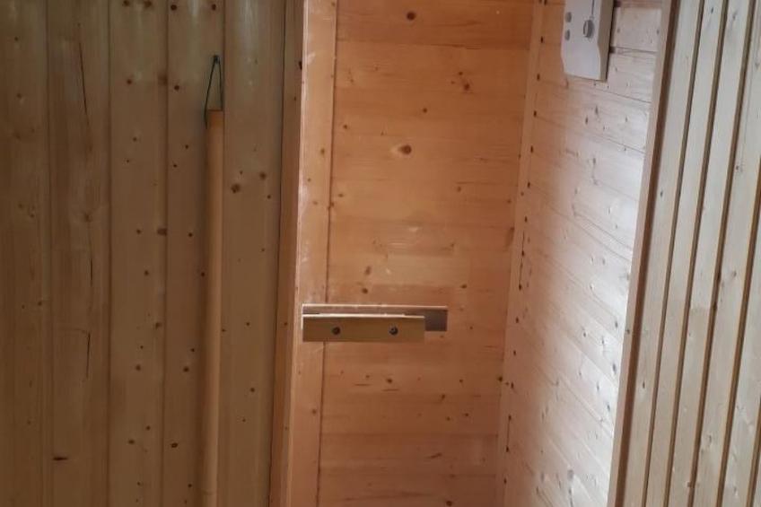 Blockhaus mit eigenem See - foto 36