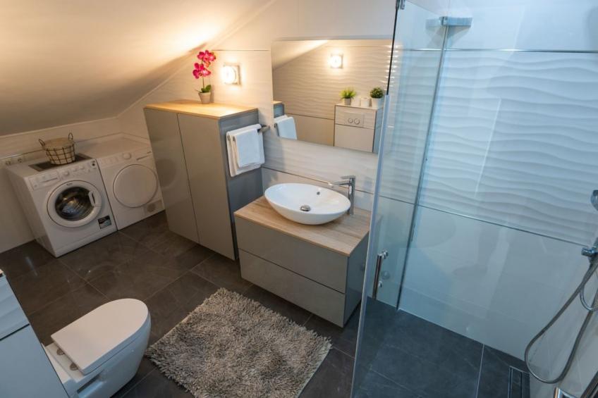 Wohnung in Turanj mit sicherem Parkplatz - foto 28