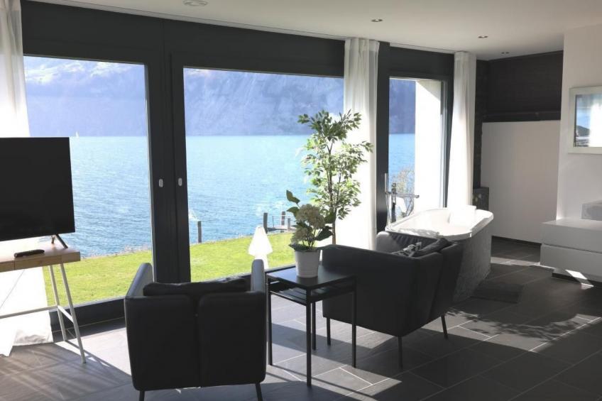 Villa am See 3 - Beach House