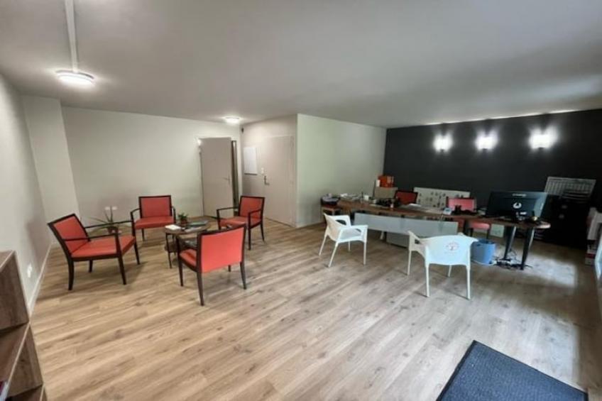 Adonis Divonne-les-Bains T2 Park side - foto 33