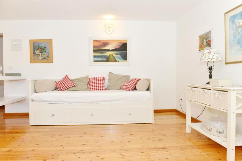 One-Bedroom Apartment (Lovor) - foto 4