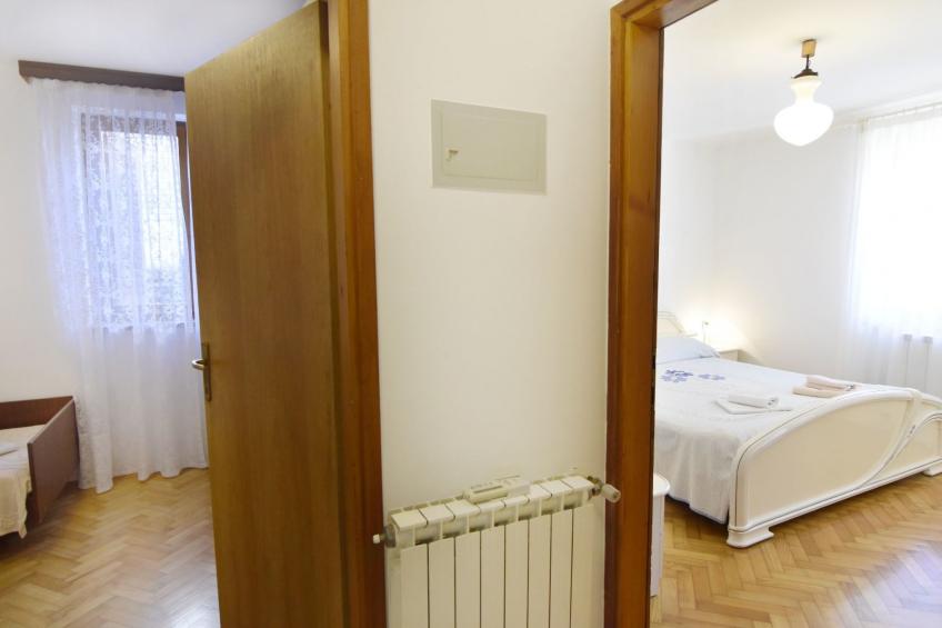 Apartment mit zwei Schlafzimmern in Strandnähe - foto 9