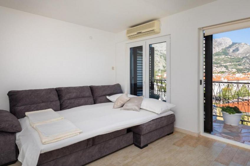 Omis River & Sea Escape - One Bedroom Apartment with Balcony and Sea View - foto 12