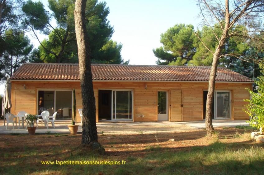 la petite maison sous les pinins-innenpool