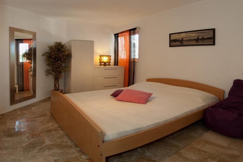 Wonderful Visinisce Apartments with Terrace and Sea Views - Standard Two Bedroom Apartment  (Owner 1) - foto 19