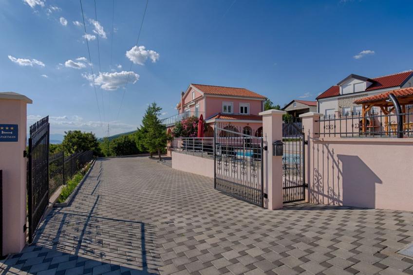 Villa mit Pool und schönem Meerblick - foto 3