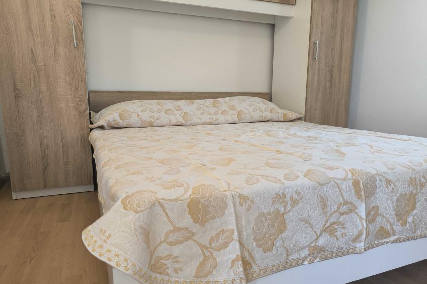 Serene Barbat Escape with Just Minutes from the Beach - One Bedroom Apartment with Balcony 3 - foto 4