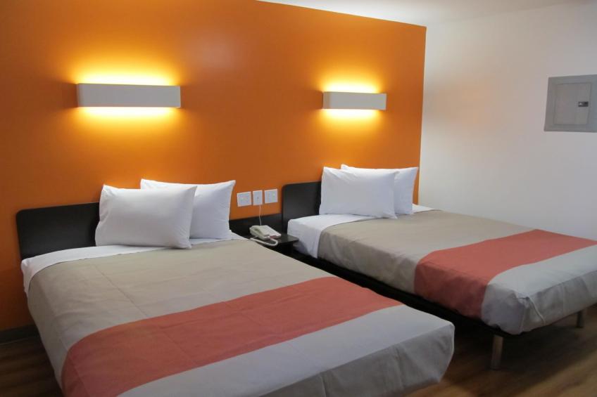 2 Full Beds  Micfridge Smoking - foto 8